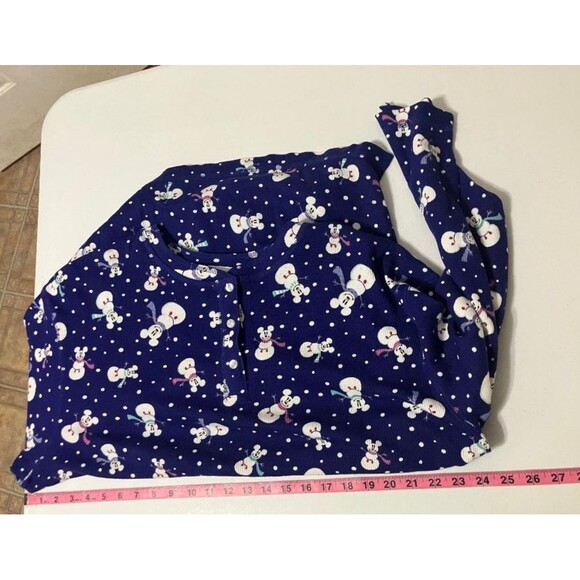Disney Store Women’s  L/XL Blue Thermal Mickey Mouse Snowman Pajama Top Only NWT - Picture 6 of 6